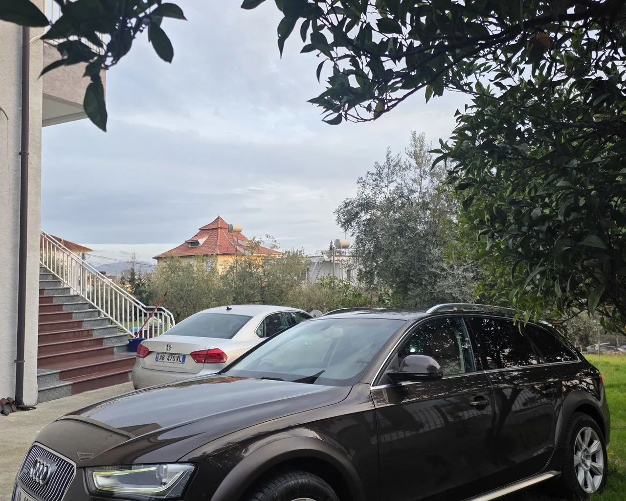 Audi a4 Allroad 3.0 nafte super makine Nga Europa 6