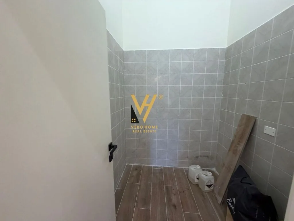 SHITET AMBIENT BIZNESI 222 M2 TE BUNKART 270.000 EURO 6