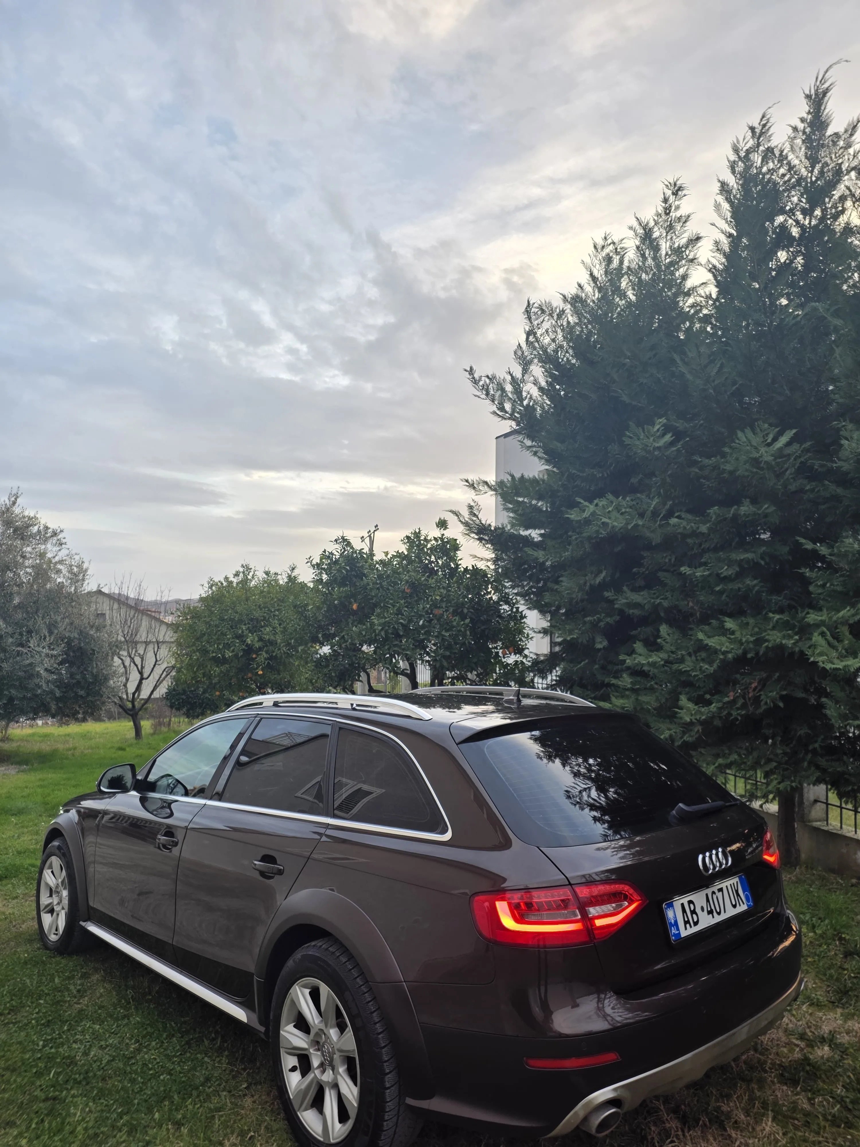 Audi a4 Allroad 3.0 nafte super makine Nga Europa 14