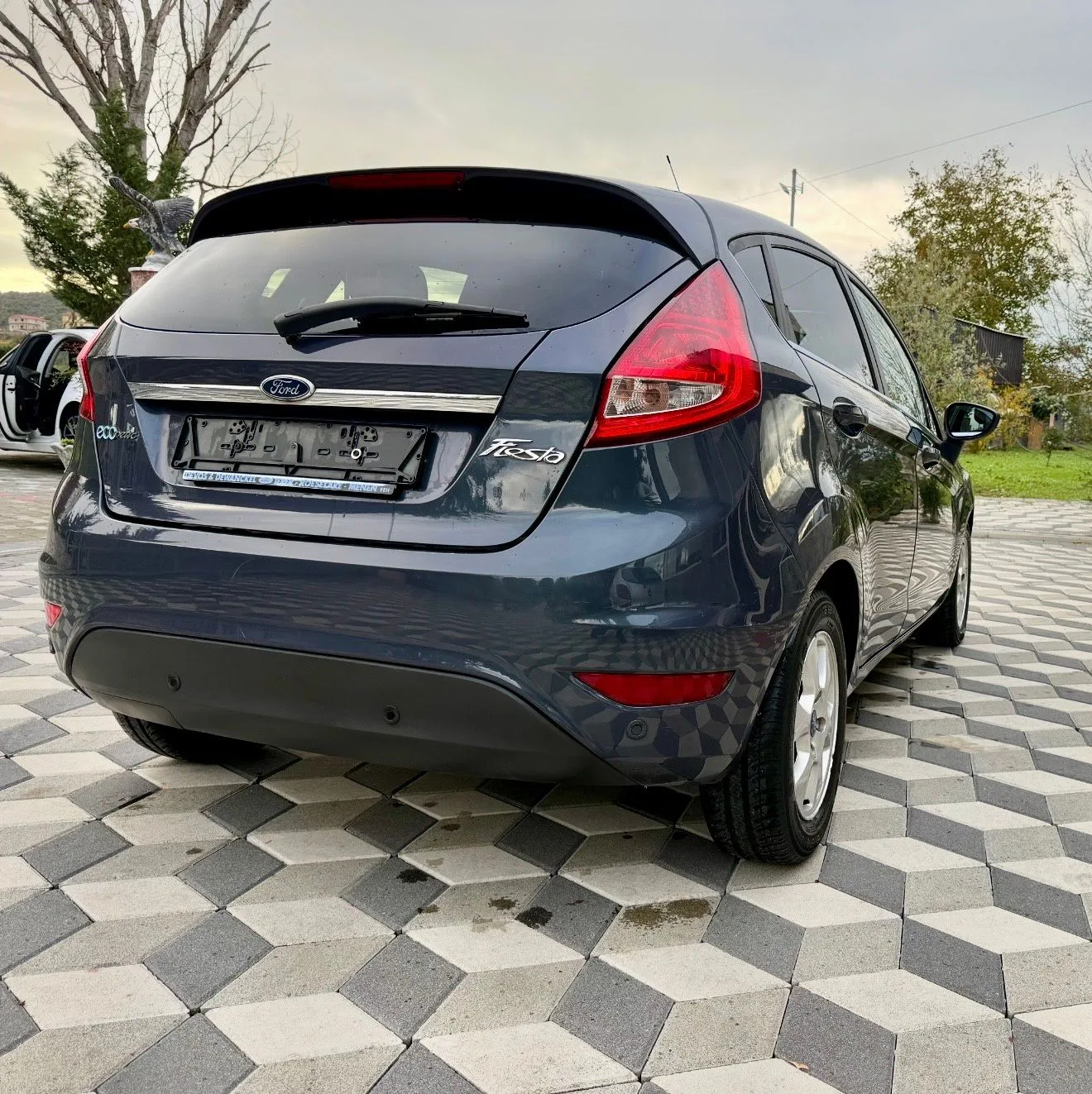 DISKUTUSHEM SHITET FORD FIESTA 1.6 NAFTE MANUAL VITI 2011 15