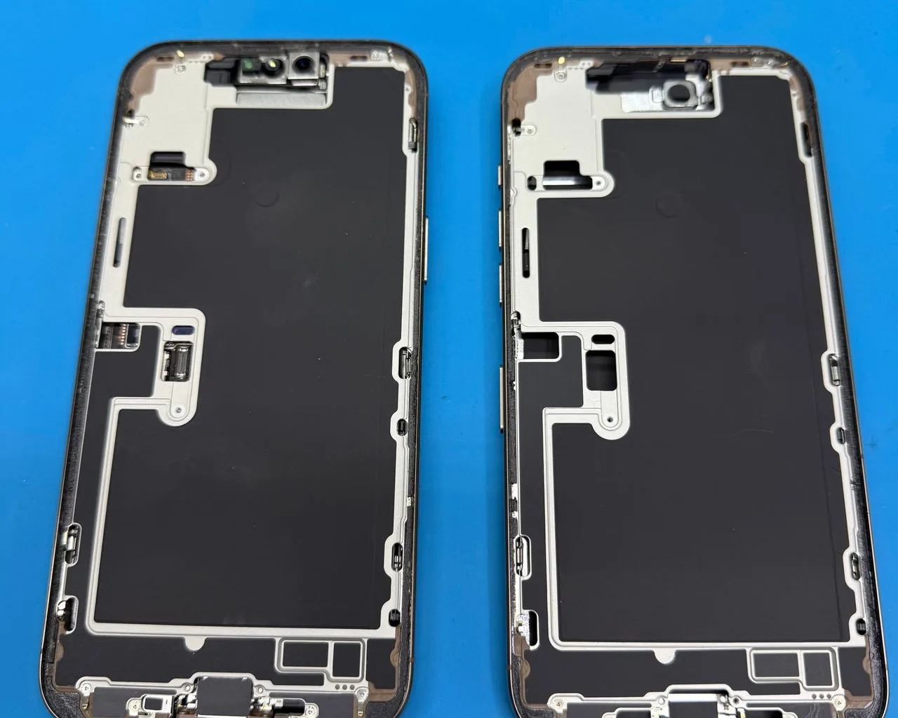 Shasi / Kase 100% origjinale iPhone 16 Pro Max 2