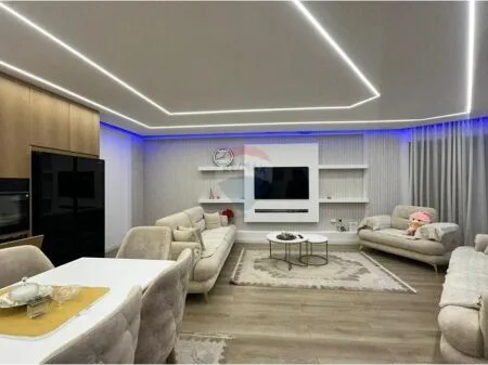 Apartament - Për Shitje - Rruga Sotir Caci, Tiranë(ID: 530471003-444)