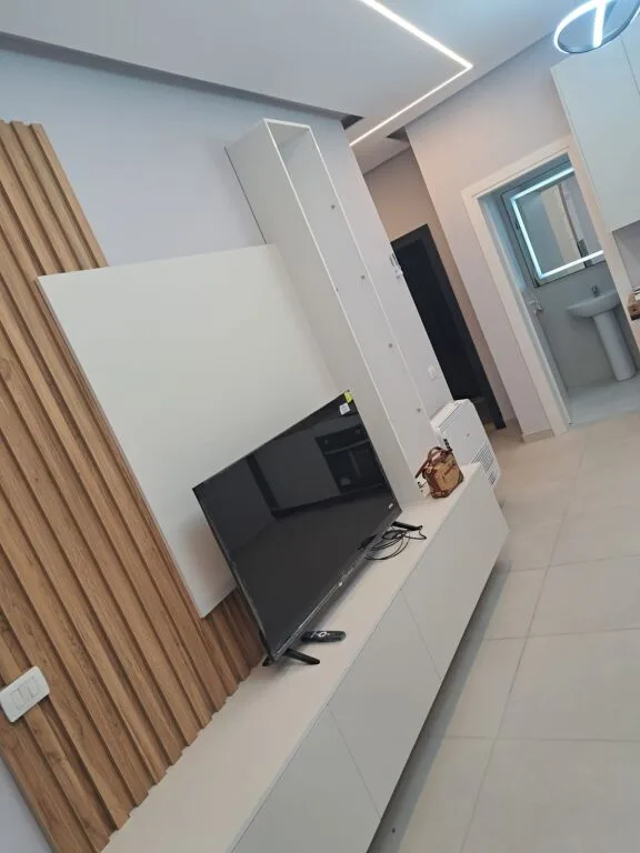 🏡 Shtepi me qera » Rruga 5 Maji, Tirane 4