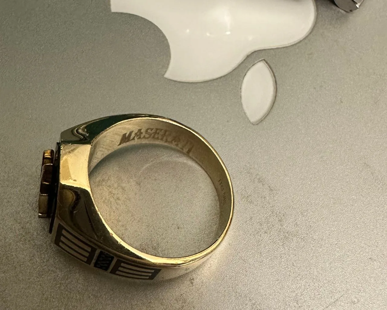 SHITET UNAZE FLORI MASERATI 10g ME POROSI SHUM E VECANT 3