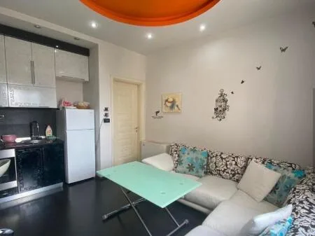 Shitet, Apartament 2+1+2+Blk, Rruga e Durresit – Blloku i Ambasadave, 185,000 Euro 17