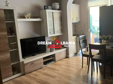 Apartament 1+1 ne Shitje ne Fresk, prane Spar 2 ne Tirane