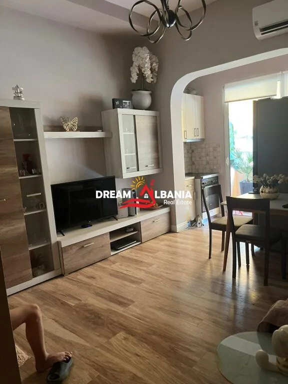 Apartament 1+1 ne Shitje ne Fresk, prane Spar 2 ne Tirane 2