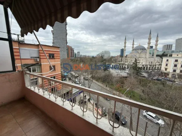 Tirane, shitet apartament 2+1 Kati 6, 74 m² 150.000 € (Rruga Elbasanit)