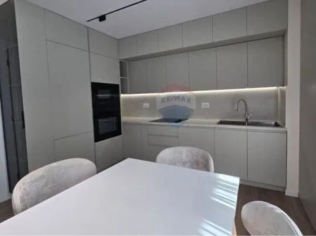 Apartament - Për Shitje - Liqeni I Thatë, Tiranë(ID: 530191006-1148)