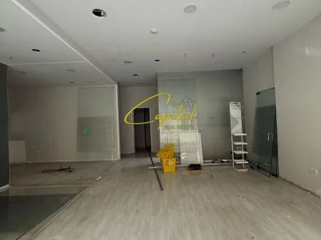 Ambjent Biznesi Ne Shitje » Kopshti Botanik i Tiranës, Tirane 7