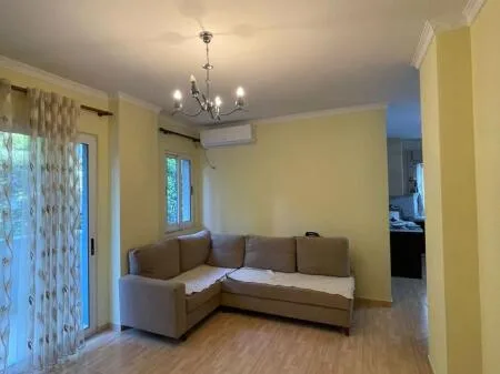 🏡 Shtepi ne shitje » Rruga Shefqet Kuka, Tirane