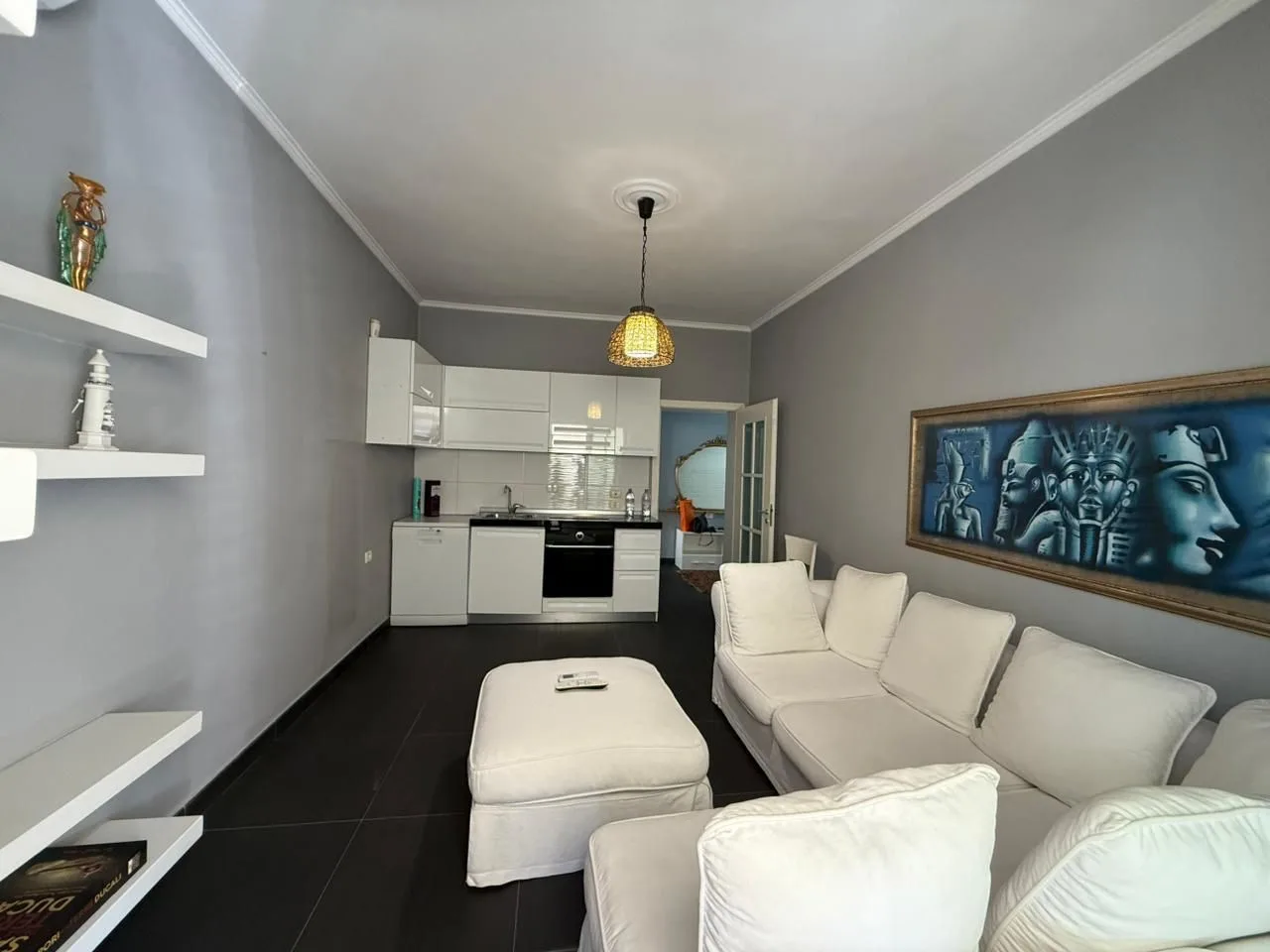 Apartament 1+1 me qira ne Bllok 5