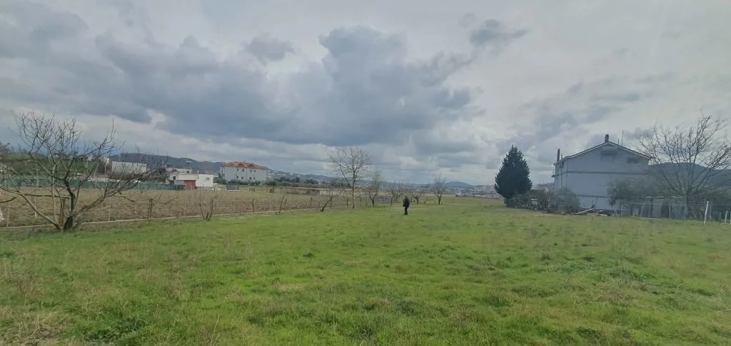 SHITET 10 000 M2 TOKE NE VORE, TIRANE-DURRES 11