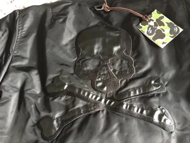 Shitet xhup bomber i vecant Mastermind Bape 16