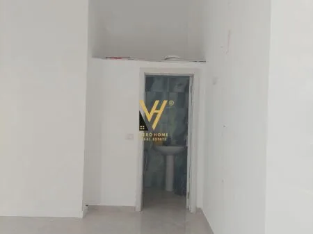 JEPET DYQAN 60 M2 ME QIRA NE YZBERISHT 50.000 LEKE 6