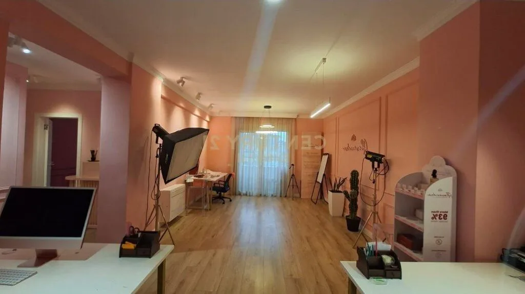 Ambjent Biznesi Me Qera » Rruga e Kavajës, Tirane 2