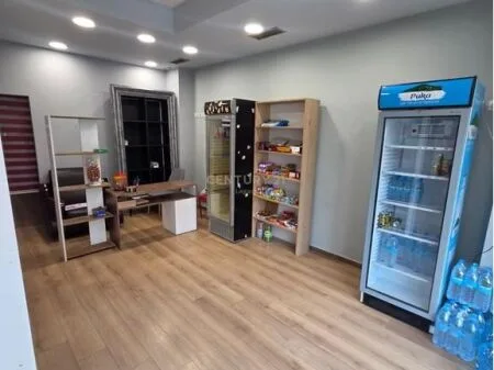 Ambjent Biznesi Me Qera » Fresk, prane Restorant Qesaraka, Tirane 2