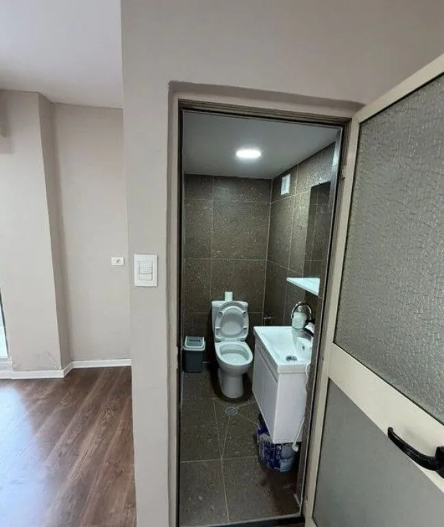 SHITET DYQAN NE LAPRAKE PRANE SPITALIT USHTARAK 4