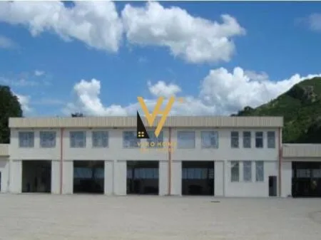 JEPET TRUALL DHE NDERTESE ME QERA NE MULLET 6.000 EURO