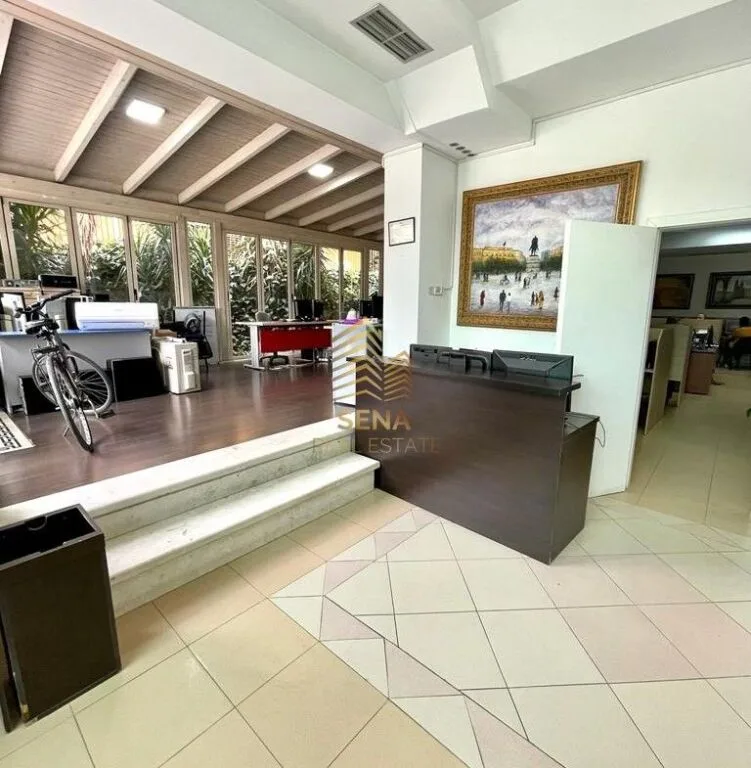 Shitet Ambient Biznesi Njesi 217m² • 3000 Euro/m², Rruga e Elbasanit, 651,000 Euro 9