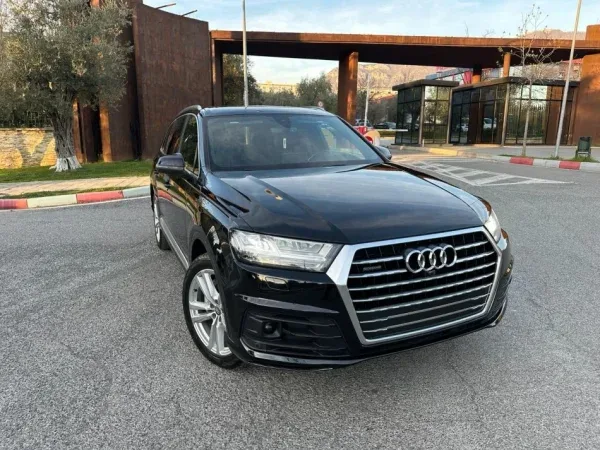 AUDI Q7 3.0 HYBRID FULL FULL OPTION