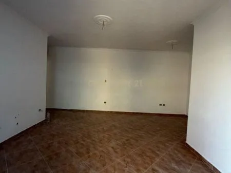 🏡 Shtepi ne shitje » Plazh, Durres 9