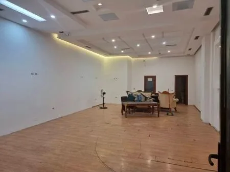 Ambjent Biznesi Me Qera » Kthesa e Kamzës, Tirane