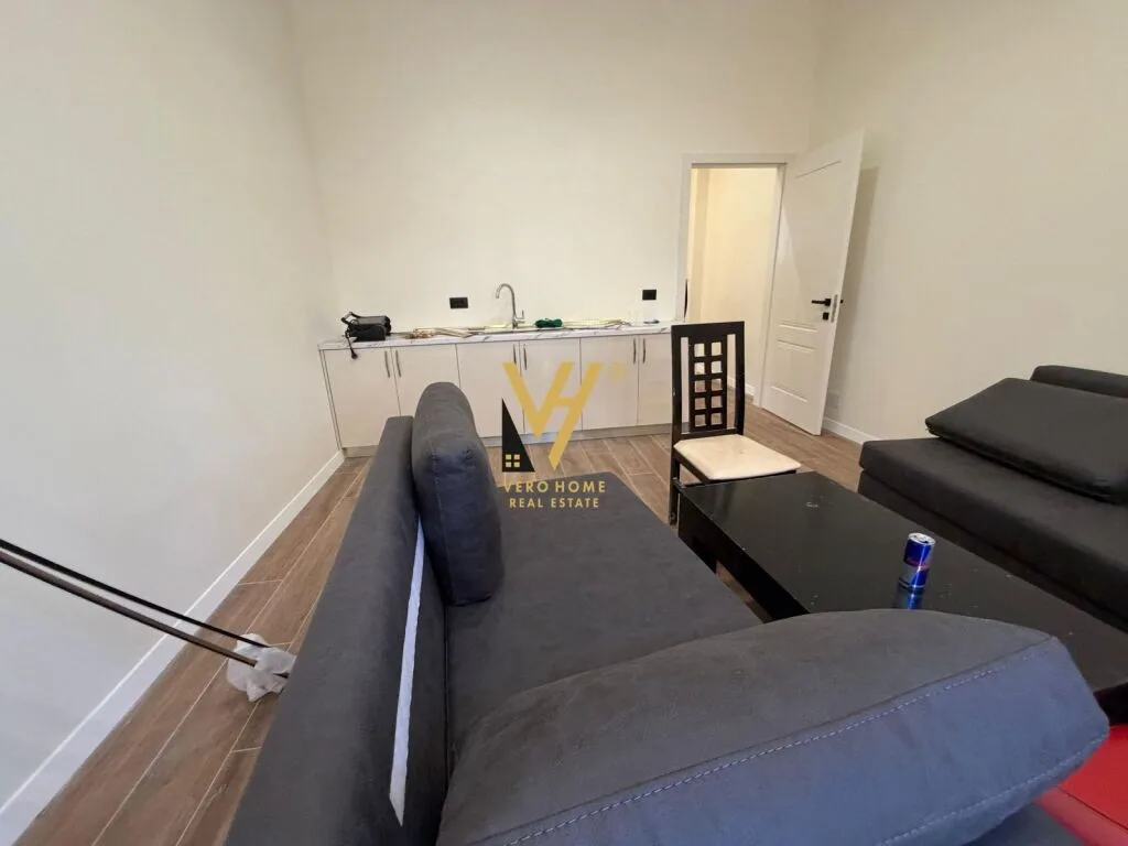 SHITET AMBIENT BIZNESI 222 M2 TE BUNKART 270.000 EURO 7