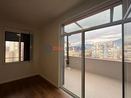 Zyre me qera Rruga George Bush, Perballe Parlamentit, Tirane 8