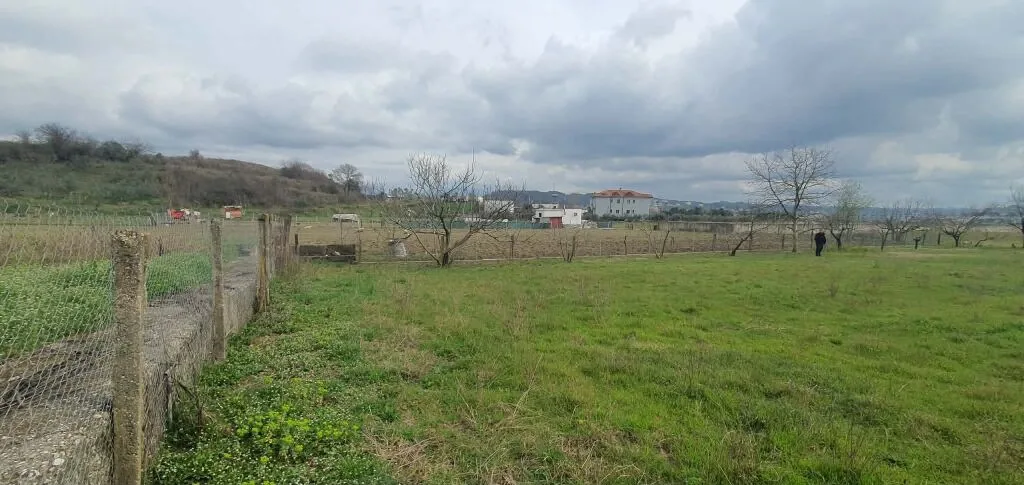 SHITET 10 000 M2 TOKE NE VORE, TIRANE-DURRES 13