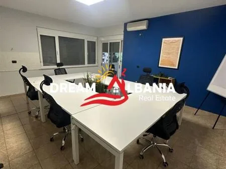 Zyrë Moderne në Bllok, Tiranë për Biznesin Tuaj. 9