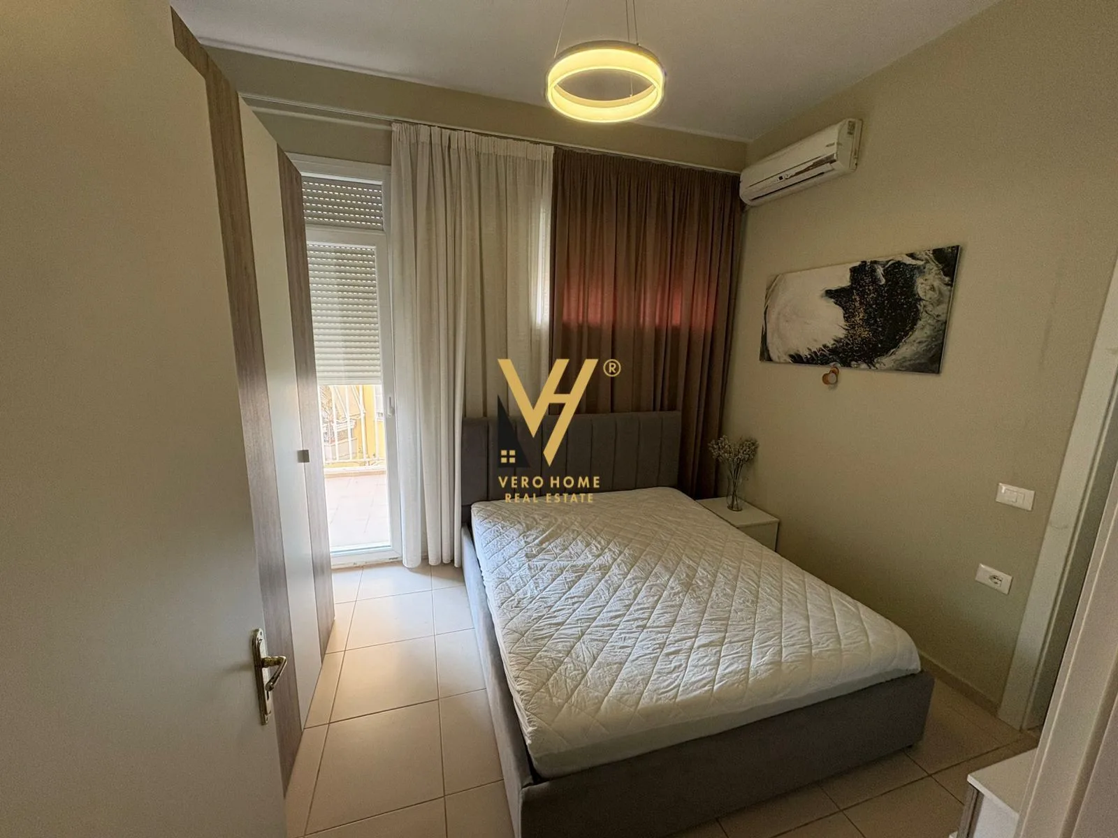JEPET APARTAMENT 2+1+2+2BLK ME QERA KOPSHTI ZOOLOGJIK 850 EU 14