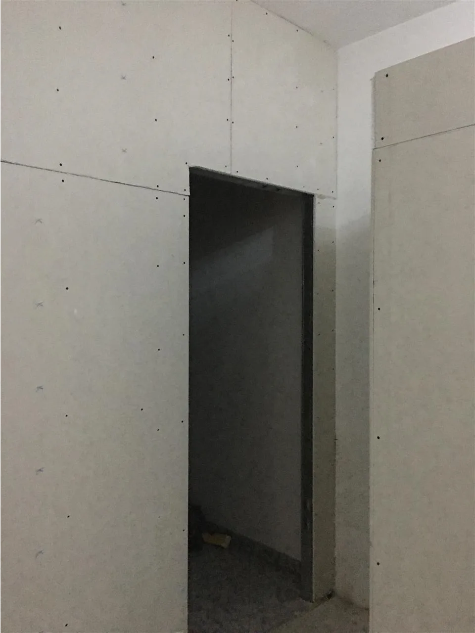 Bojaxhi, Suvatime punime gipsi dhe patinime 19