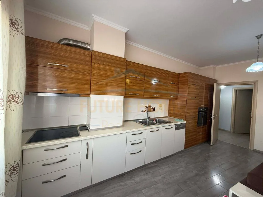 Qera, Apartament 2+1, Unaza e Re. 15