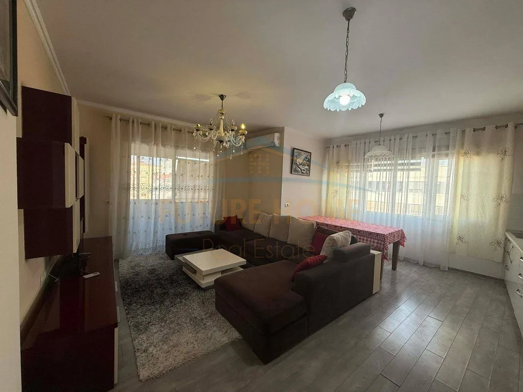 Qera, Apartament 2+1, Unaza e Re. 3