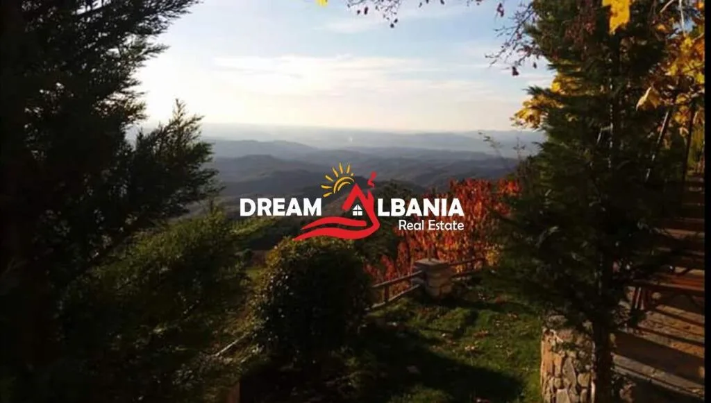 Shitet Truall ne Qender te Pikes Turistike GJINAR, Elbasan ID(4191045) 5