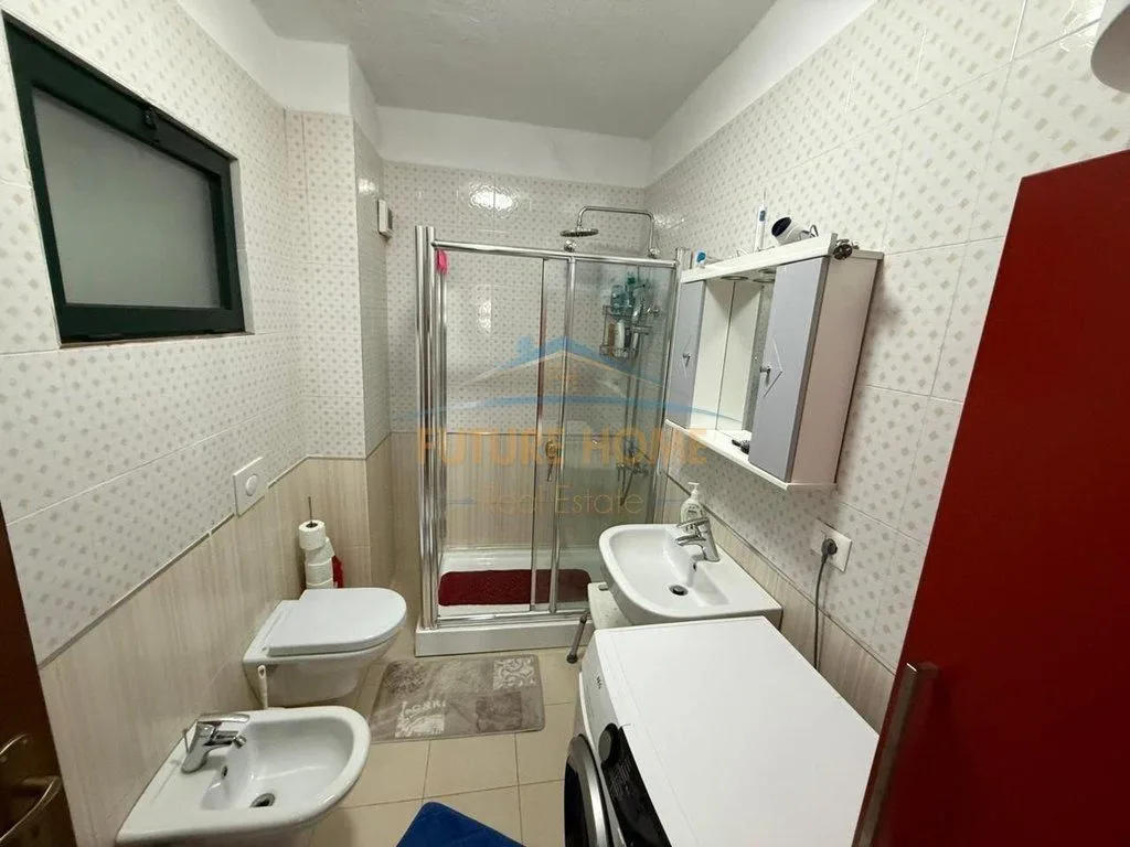 Shitet, Apartament 2+1+2+Depo,21 Dhjetori, Tiranë 14