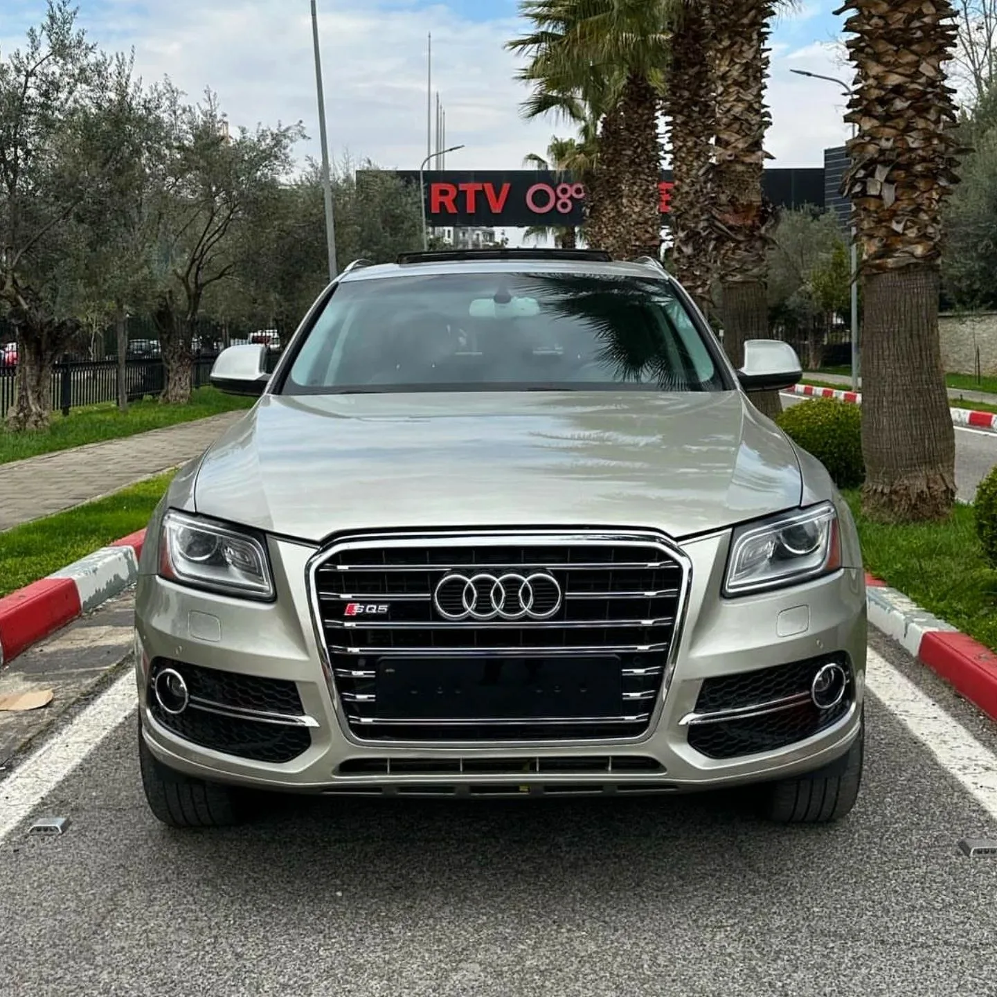 AUDI Q5 2.0 BENZIN 2014 FULL OPSION SUPER GJENDJE 12