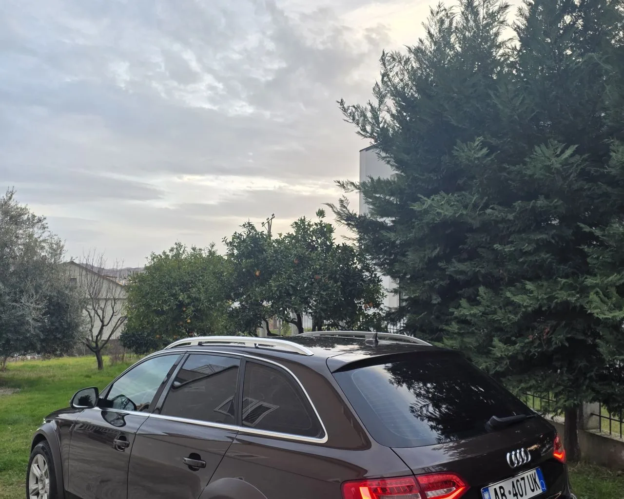 Audi a4 Allroad 3.0 nafte super makine Nga Europa 2