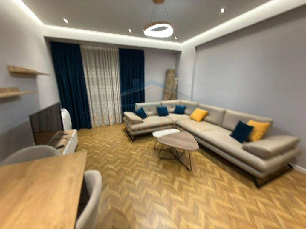 Qera, Apartament 1+1+Post Parkimi, Urban Gate 2