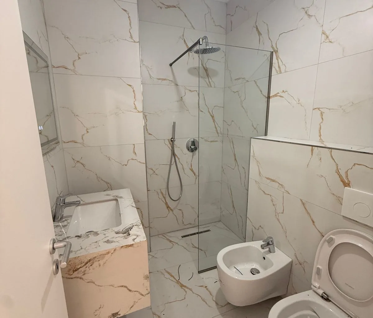 SHITET APARTAMENT 2+1+2 ISH RAJONI I POLICISE, DURRES 4