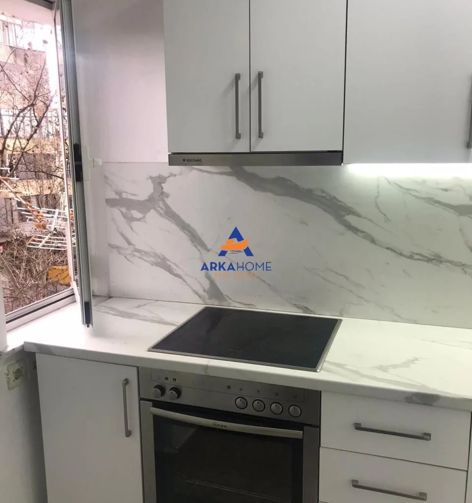 JEPET APARTAMENT ME QERA 2+1 "RRUGA E DIBRES AFER FAKULTETIT 4