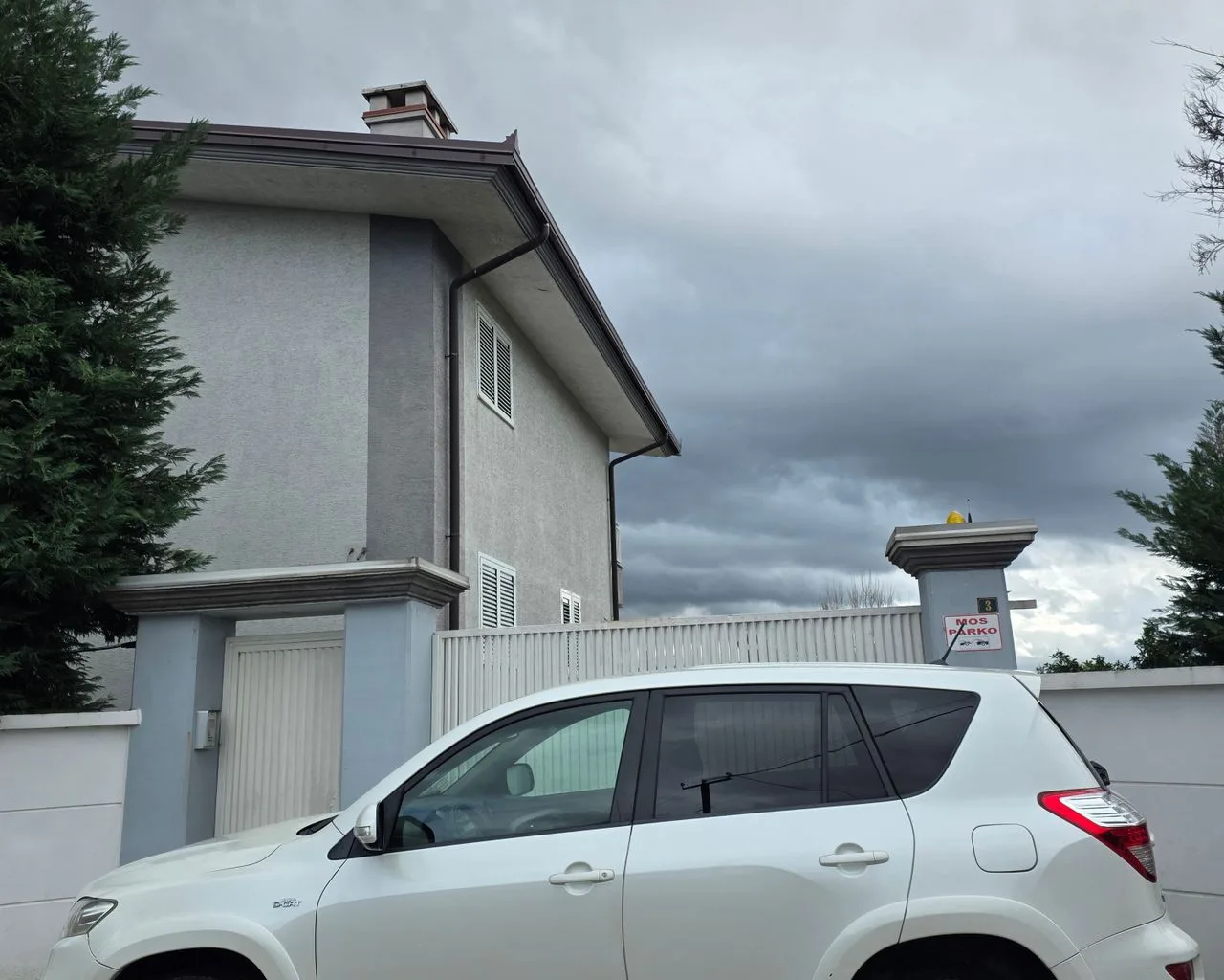 Okazion 0692109064 Toyota Rav4 7500€ Automatike perfekte N 9