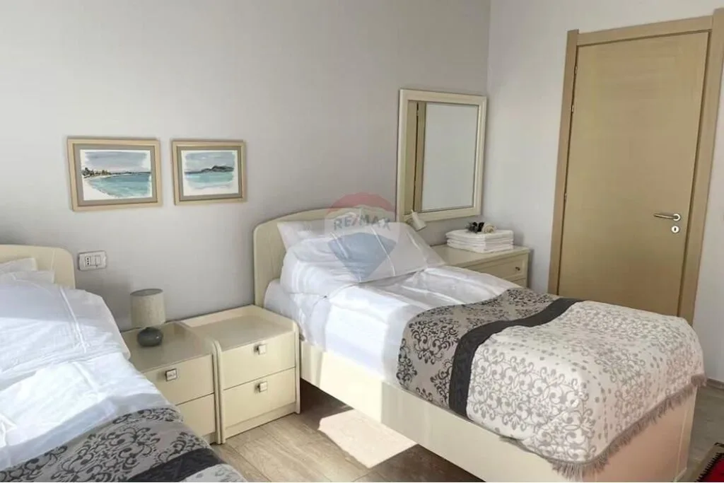 🏡 Shtepi ne shitje » Pranë Ish Zyrës së Regjistrimit të Pasurive të Paluajtshme "Hipoteka", Tirane 9