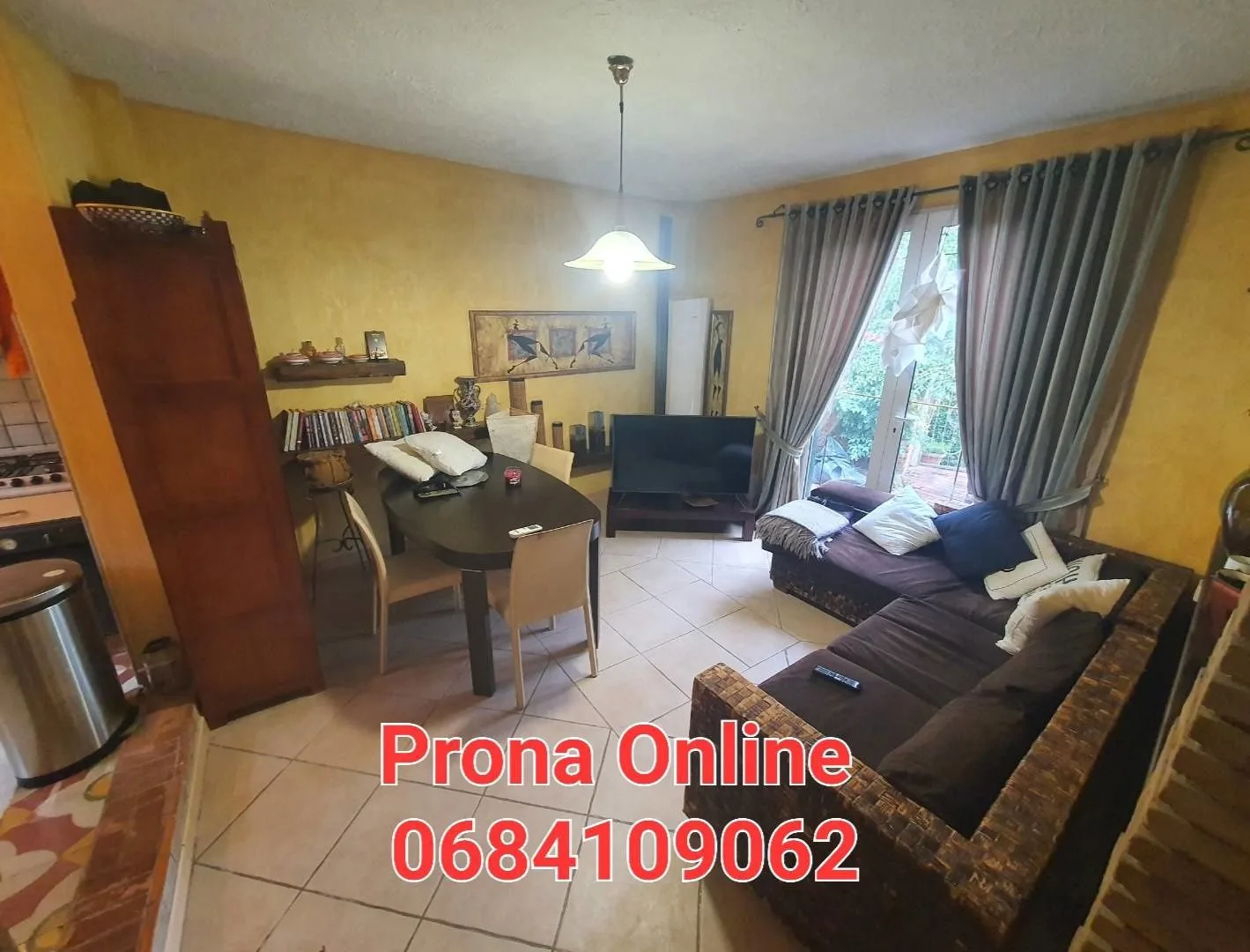 Jepet me QERA shtepi 1 kat ne qender te Durresit 18