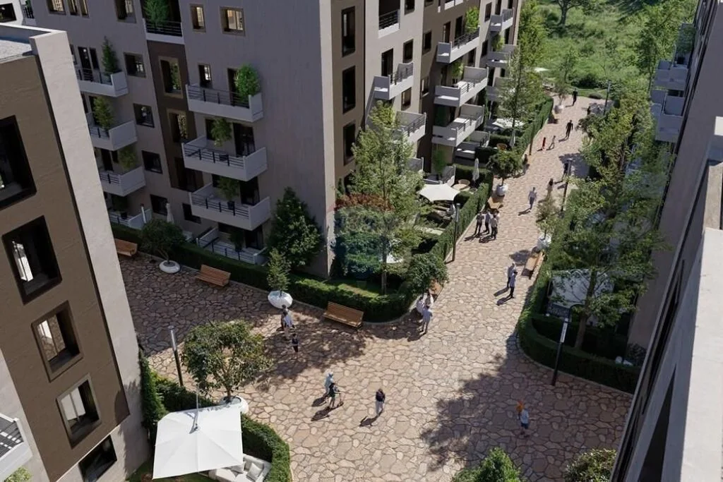 Apartament - Për Shitje - Paskuqan prane liqenit 9