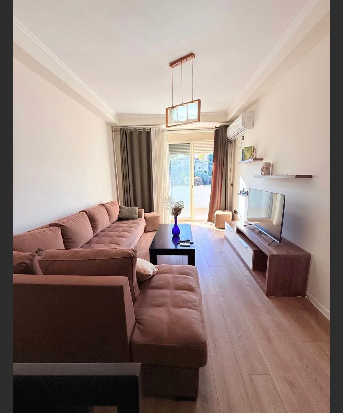 SHITET APARTAMENT 2+1 PRANE GJYKATES, DURRES 10