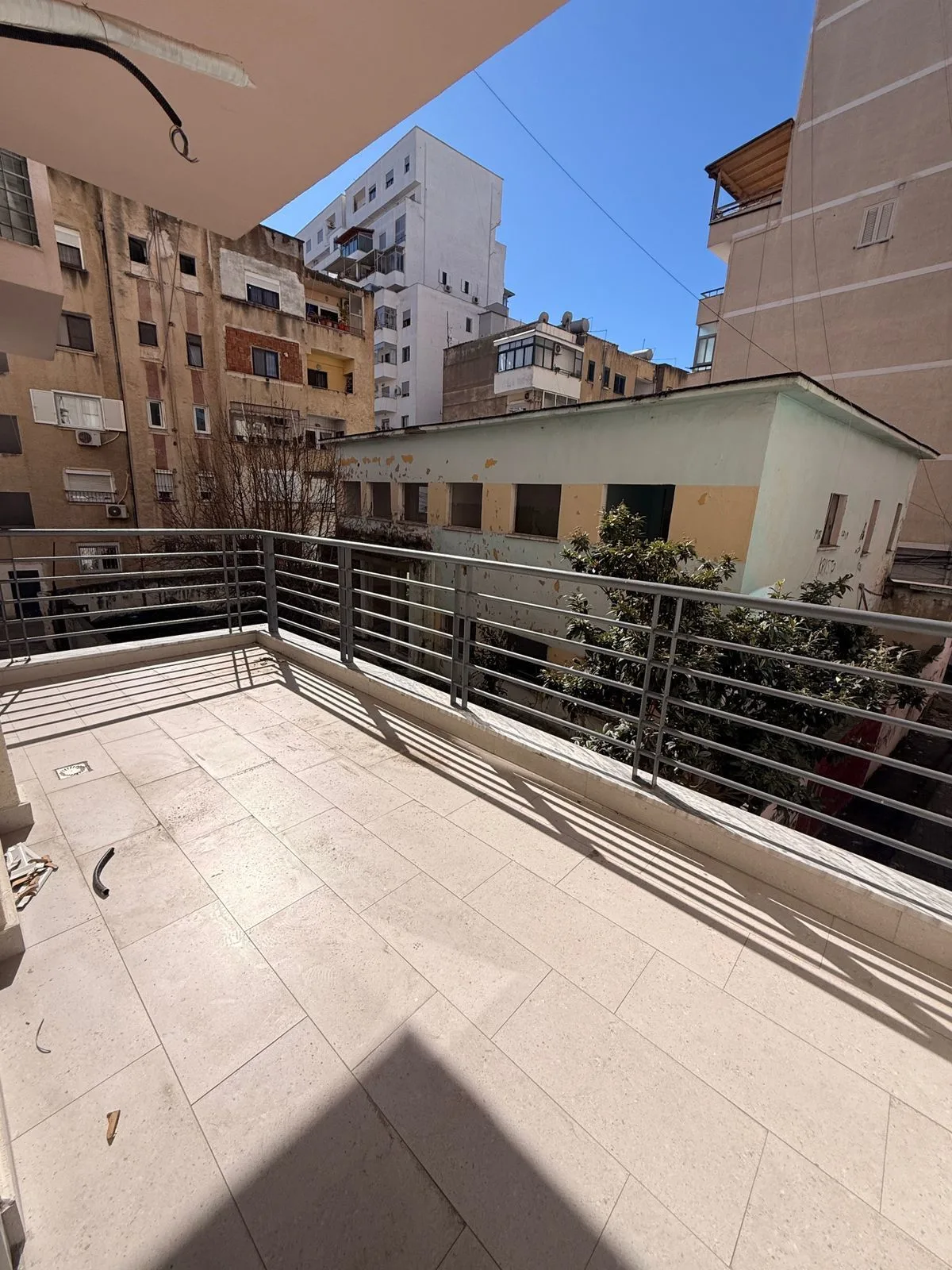 SHITET APARTAMENT 2+1+2 ISH RAJONI I POLICISE, DURRES 18