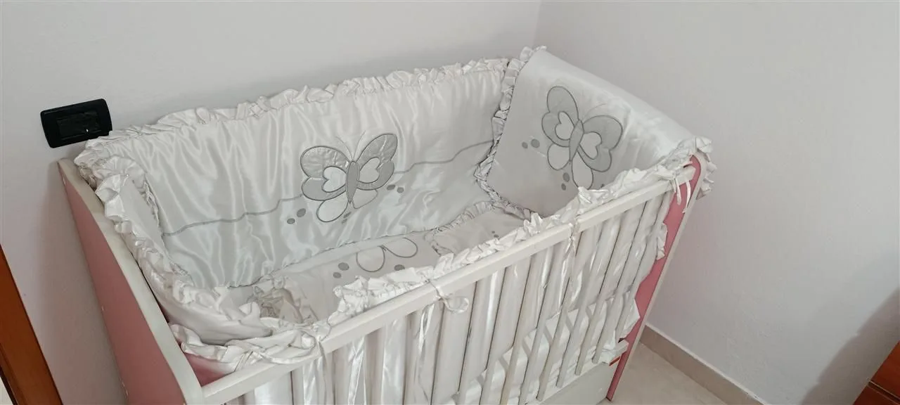 Krevat me lekundje Dyshek 11