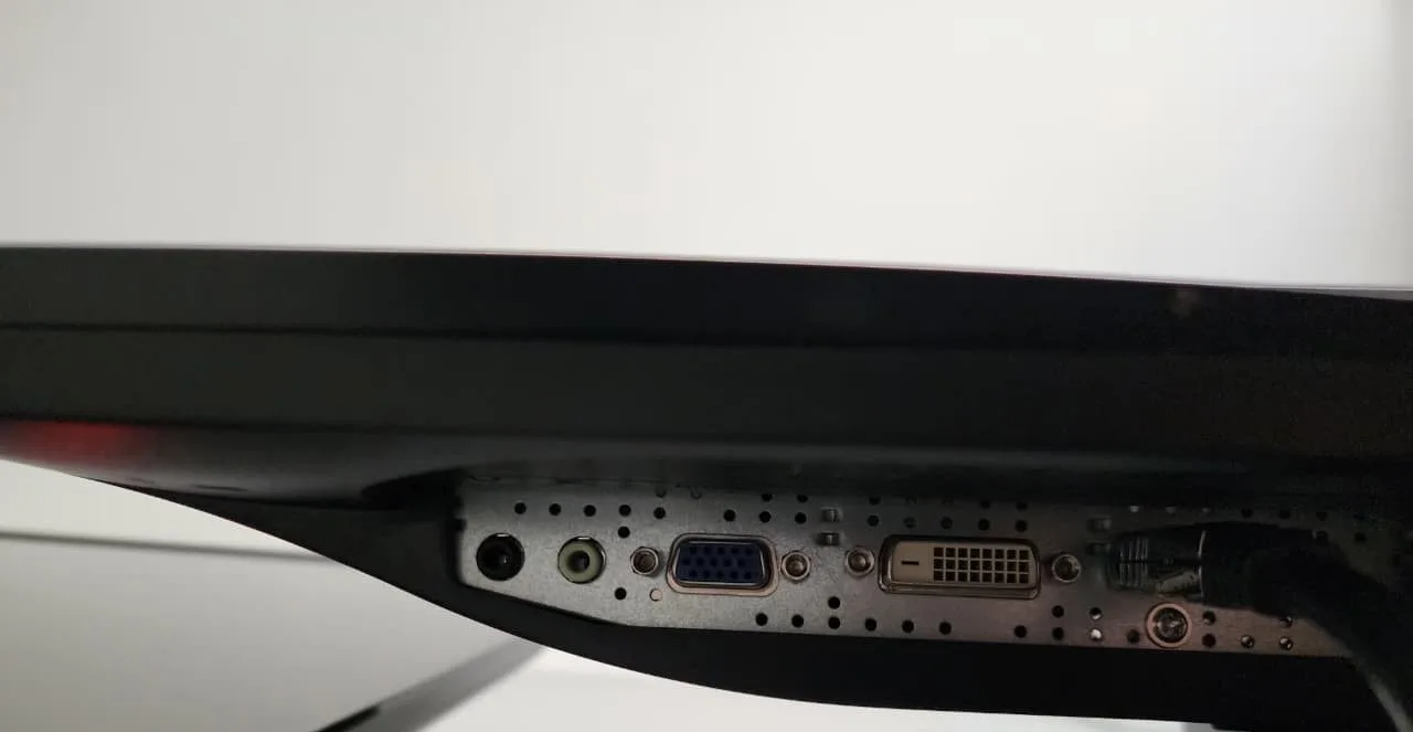 Monitor aoc 75hz 24inch okazion 5